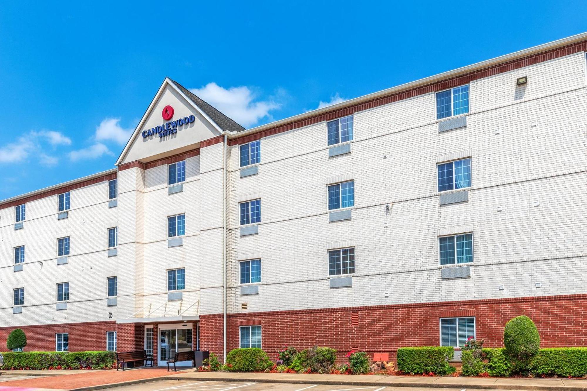 Candlewood Suites Tyler By Ihg Экстерьер фото